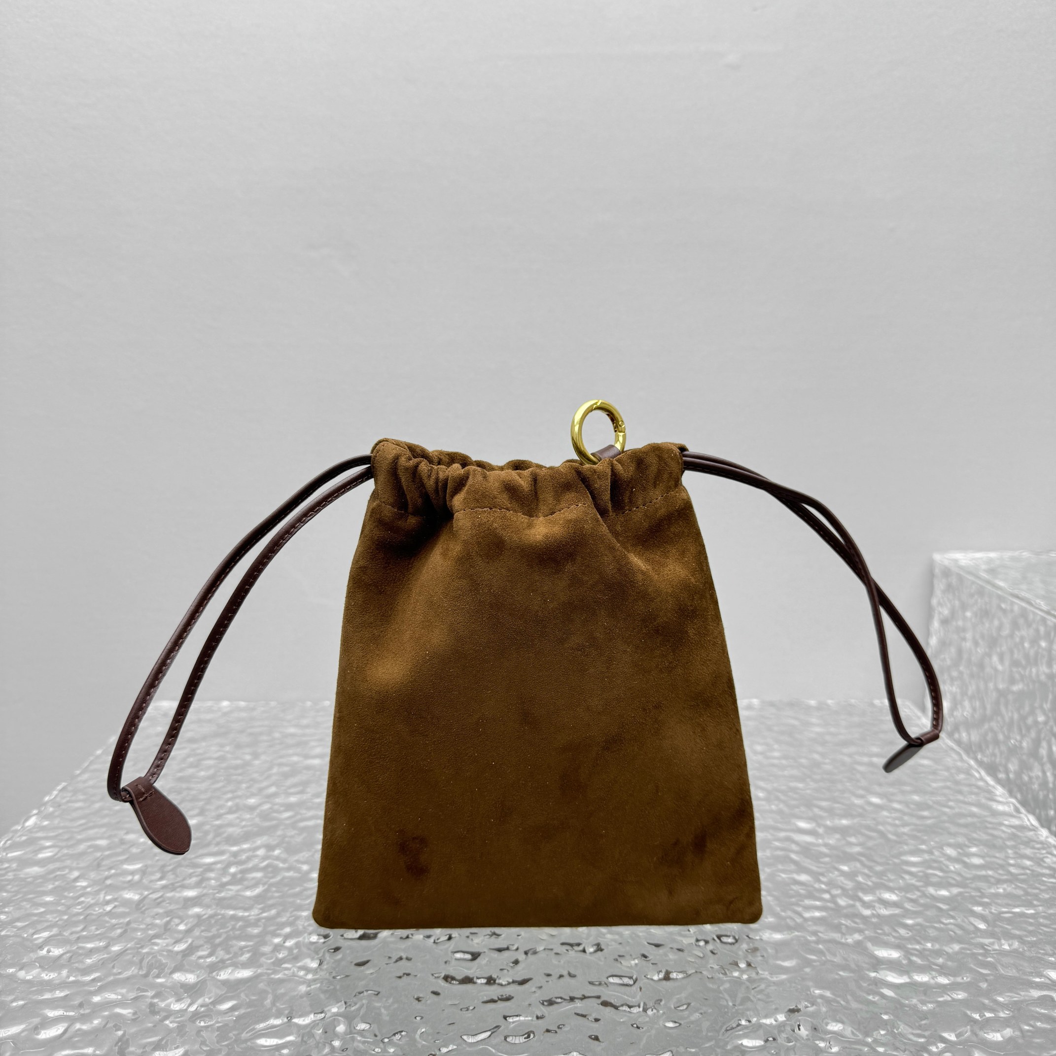 M*um*u joie pouch-18*20cm