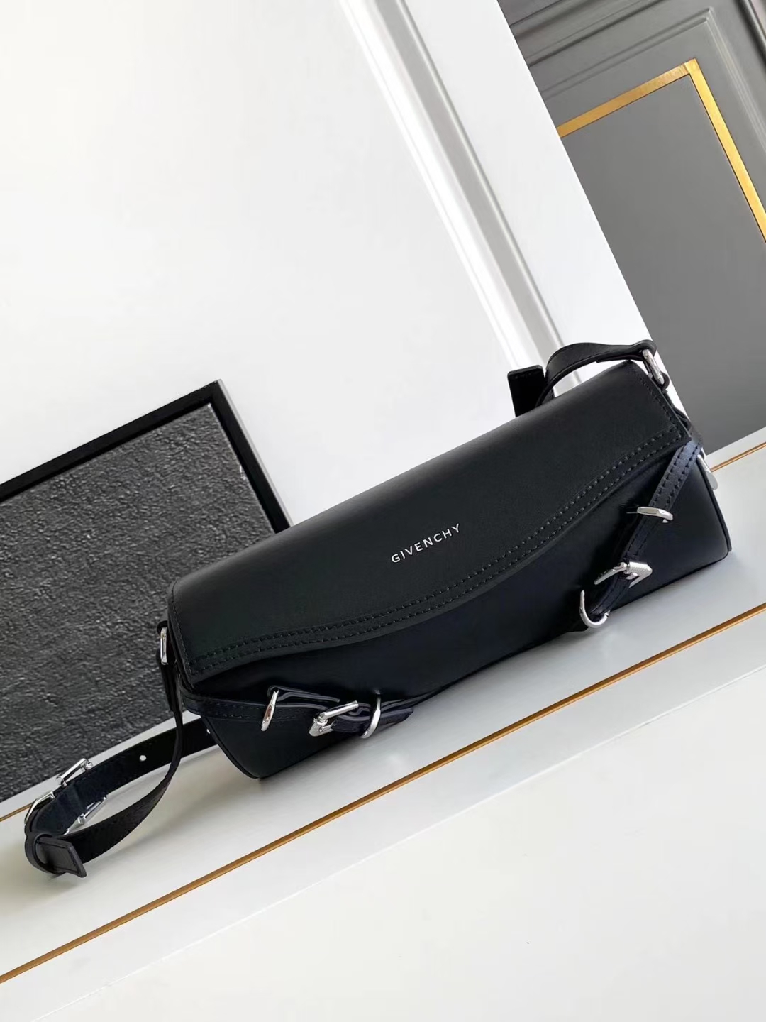 G1uenchy voyou roller bag-25*10*13cm