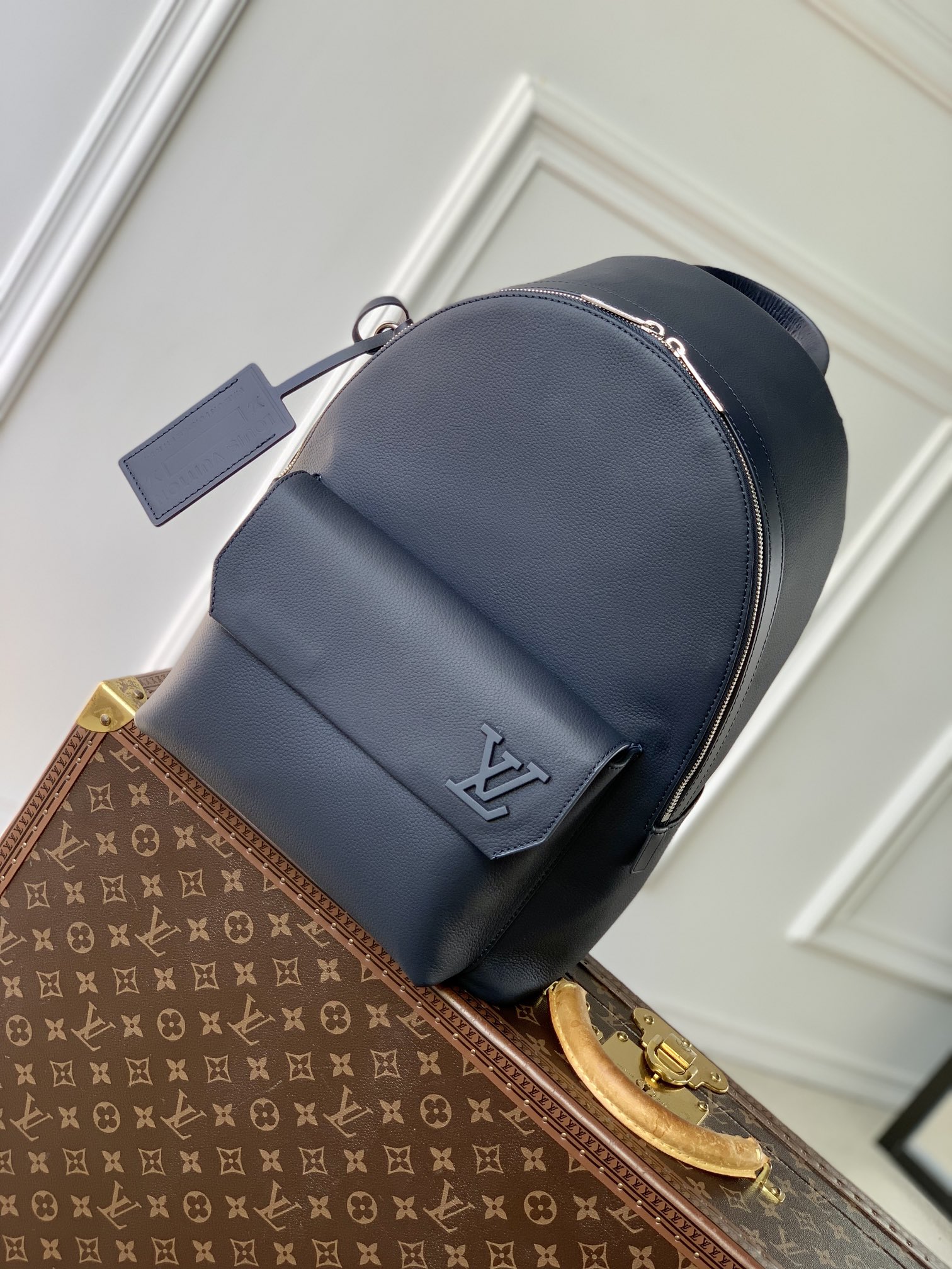 l0vis Vvtt0n aerogram backpack m22503-43*30*14cm