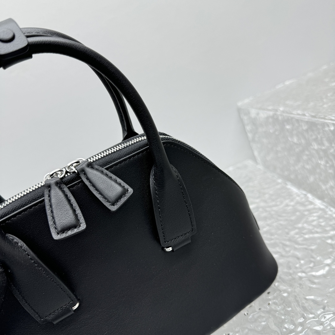 The R0w mini devon bag-24*12*16cm