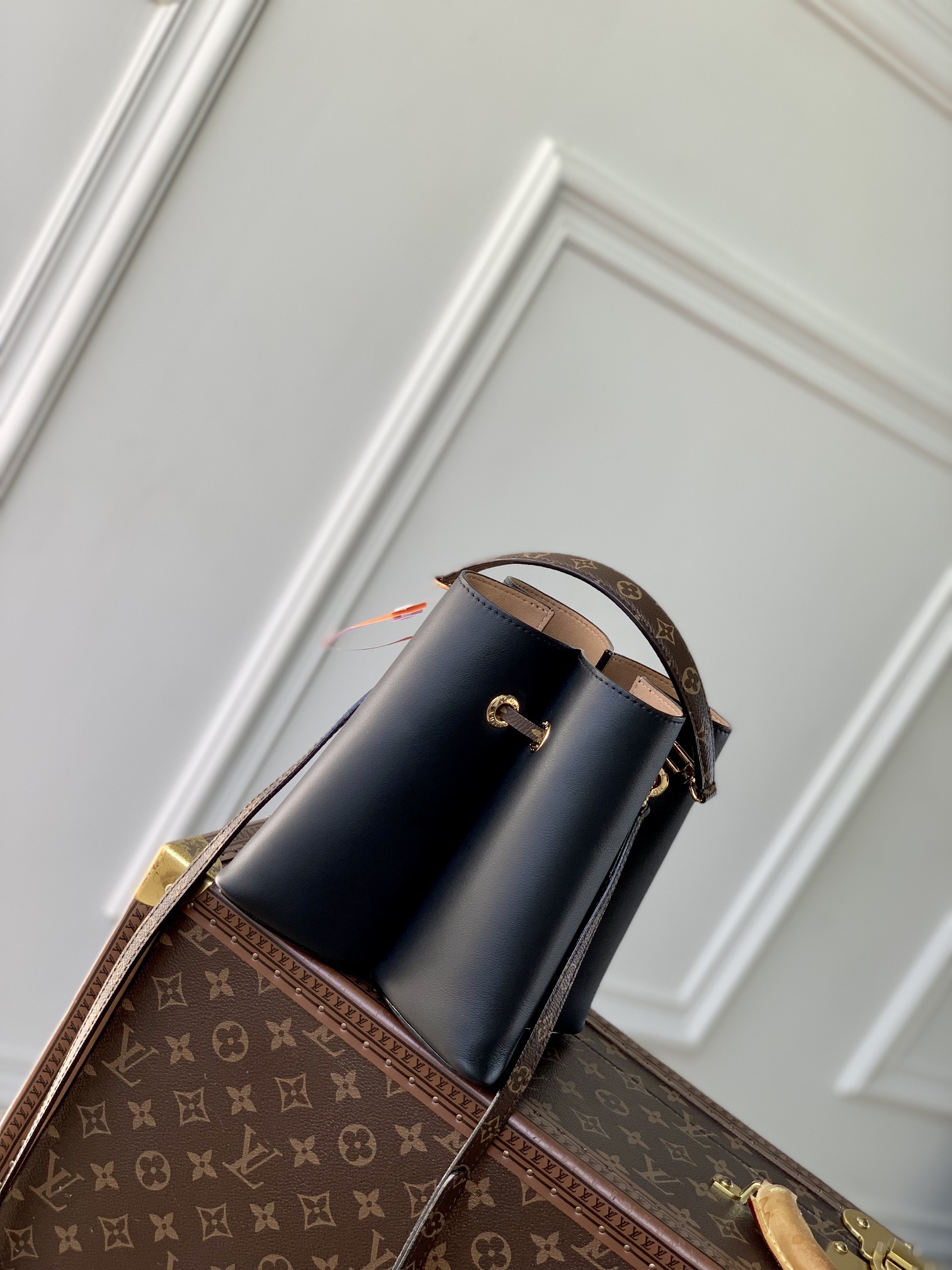 l0vis Vvtt0n bloom pm black calf bag-m13843-16 x 21 x 21cm