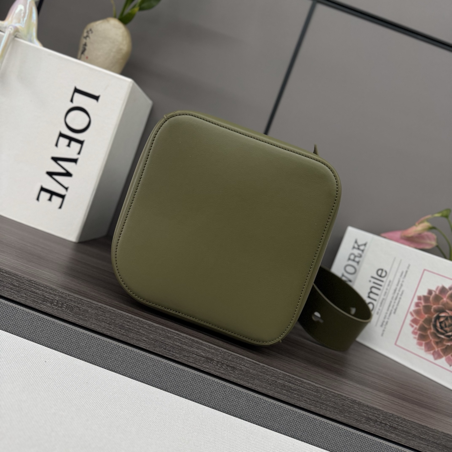 Lowee Pebble Bucket Bag-24.5*23.5*28CM