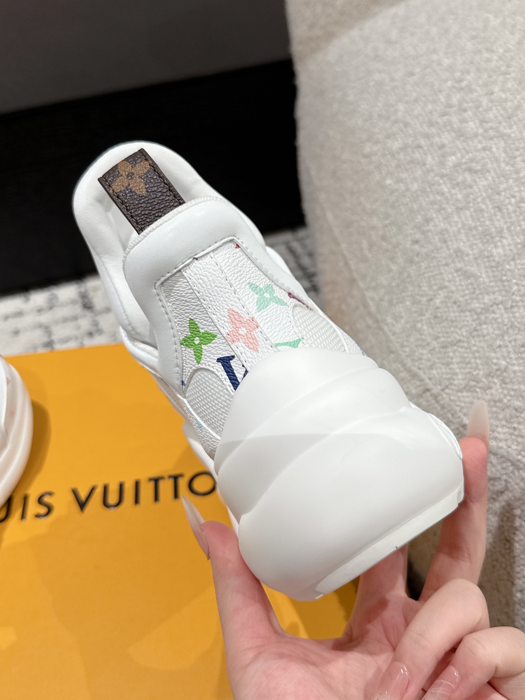 l0vis Vvtt0n archlight sneaker(eu35-41)