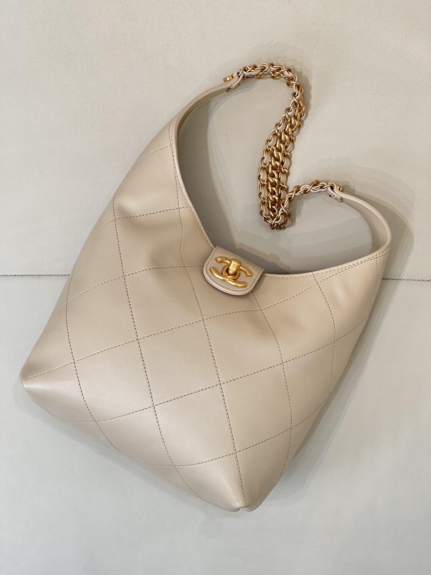 Ch@nel 25P Hobo Tote