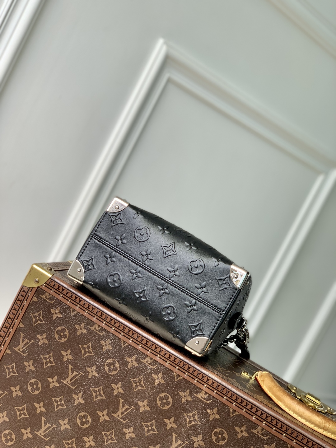 l0vis Vvtt0n speedy 20 bag -20x14×12cm