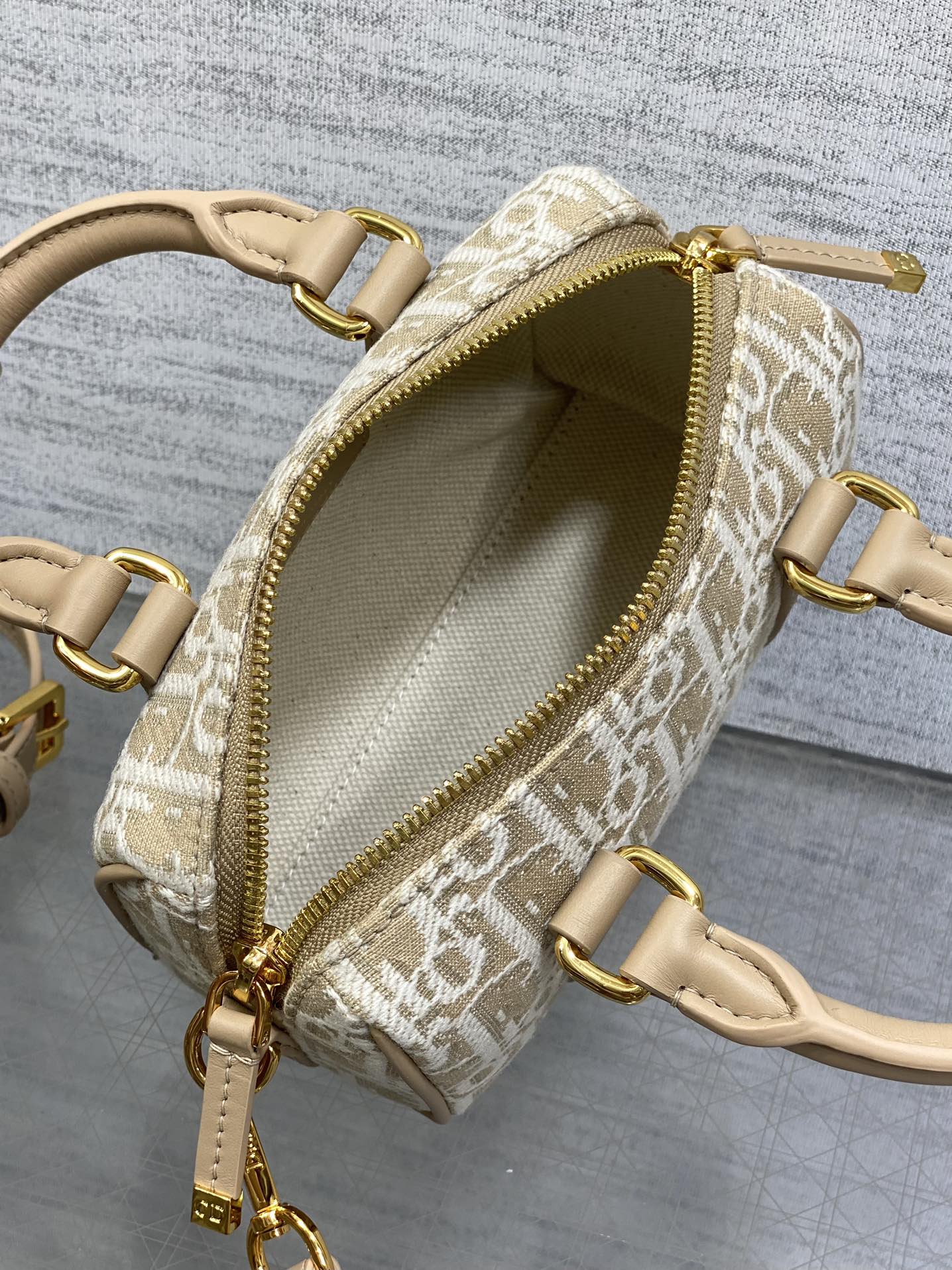 Diro Groove Bag-17*10*8CM