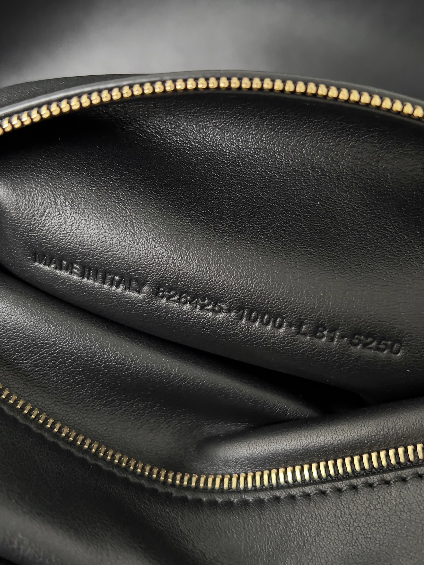 Ba1en*iaga carrie bag-35.8*18.7*16.5cm