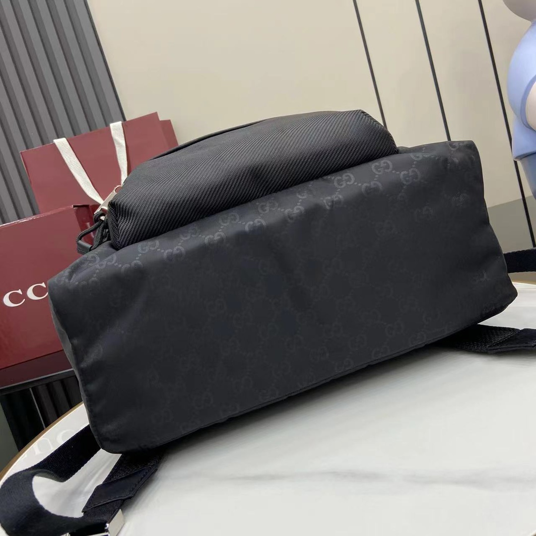 Gvc*1 gg canvas backpack-36*42*21cm