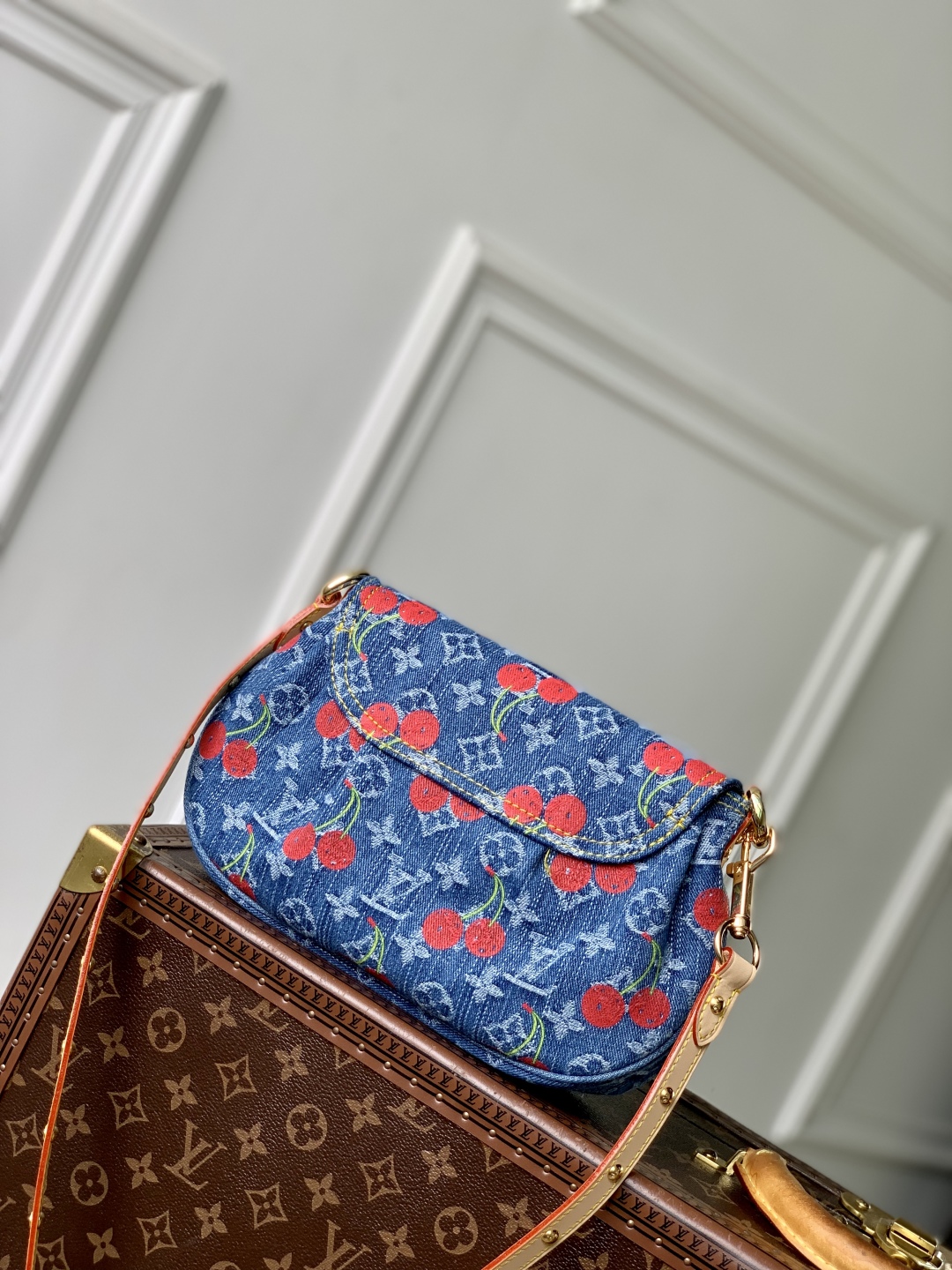 l0vis Vvtt0n sunset vibe bag-18 x 3 x 27cm