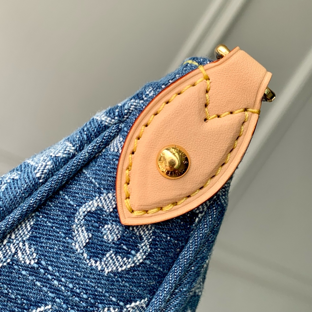 l0vis Vvtt0n pochette valley bag-15 x 7 x 21cm