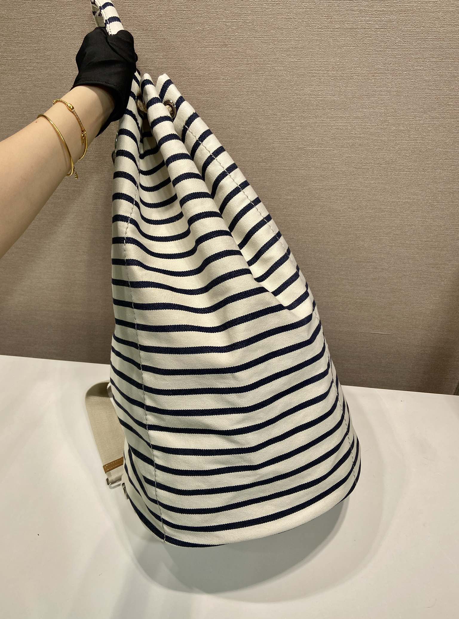 Pra*a 2vy011 bag-34*55*34cm