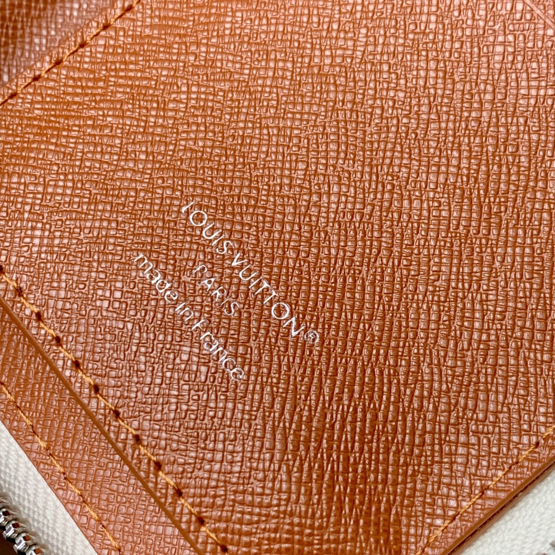 l0vis Vvtt0n zippy wallet-19.5× 10.5x 2.5cm