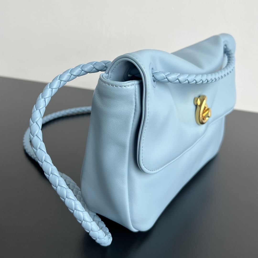b0tt*ga Ven*ta soft lock leather shoulder bag-27x16x6cm