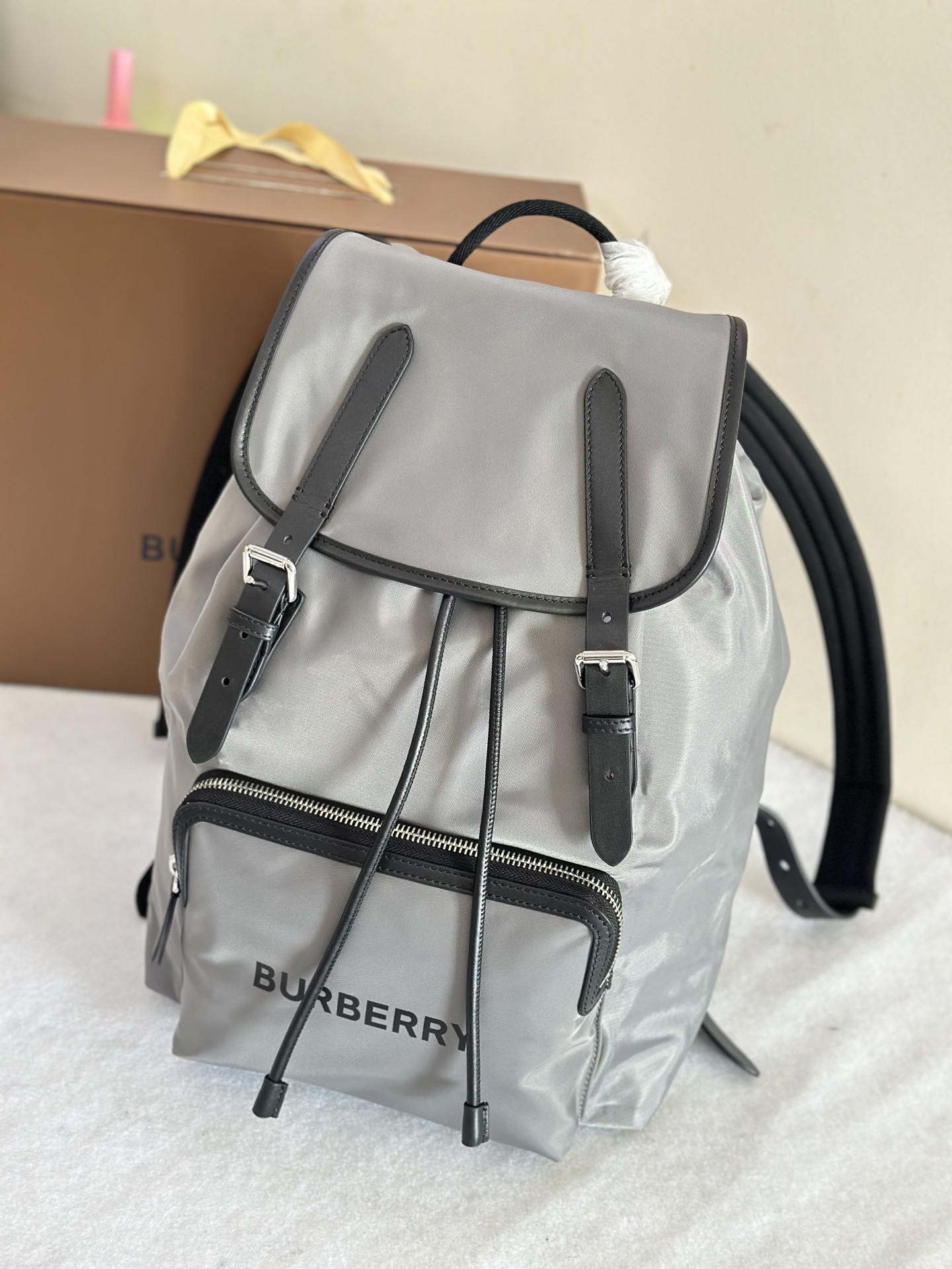 Bv*b*rry backpack-28×15×42cm