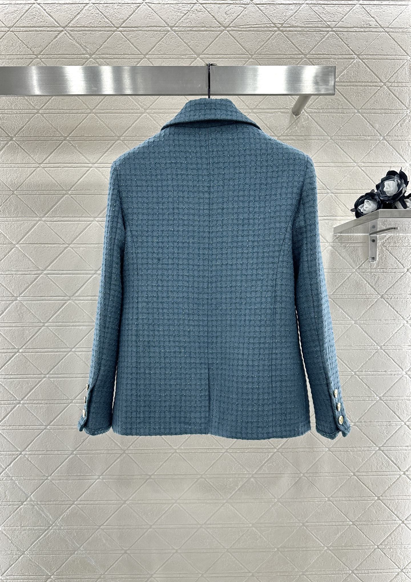 Ch@nel woolen cloth