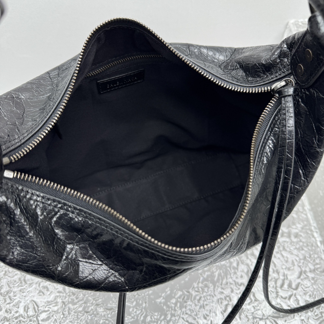 Ba1en*iaga Le City Hobo Bag-28*10*27&37*11*35CM