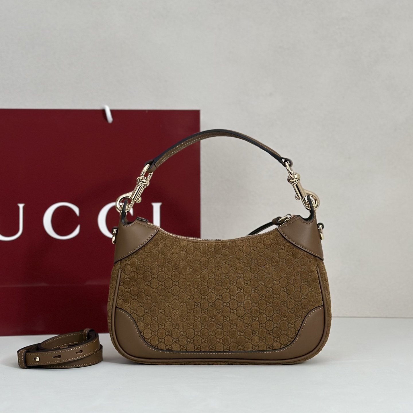 Gvc*1 Body Shoulder Bag-25*14.5*6CM