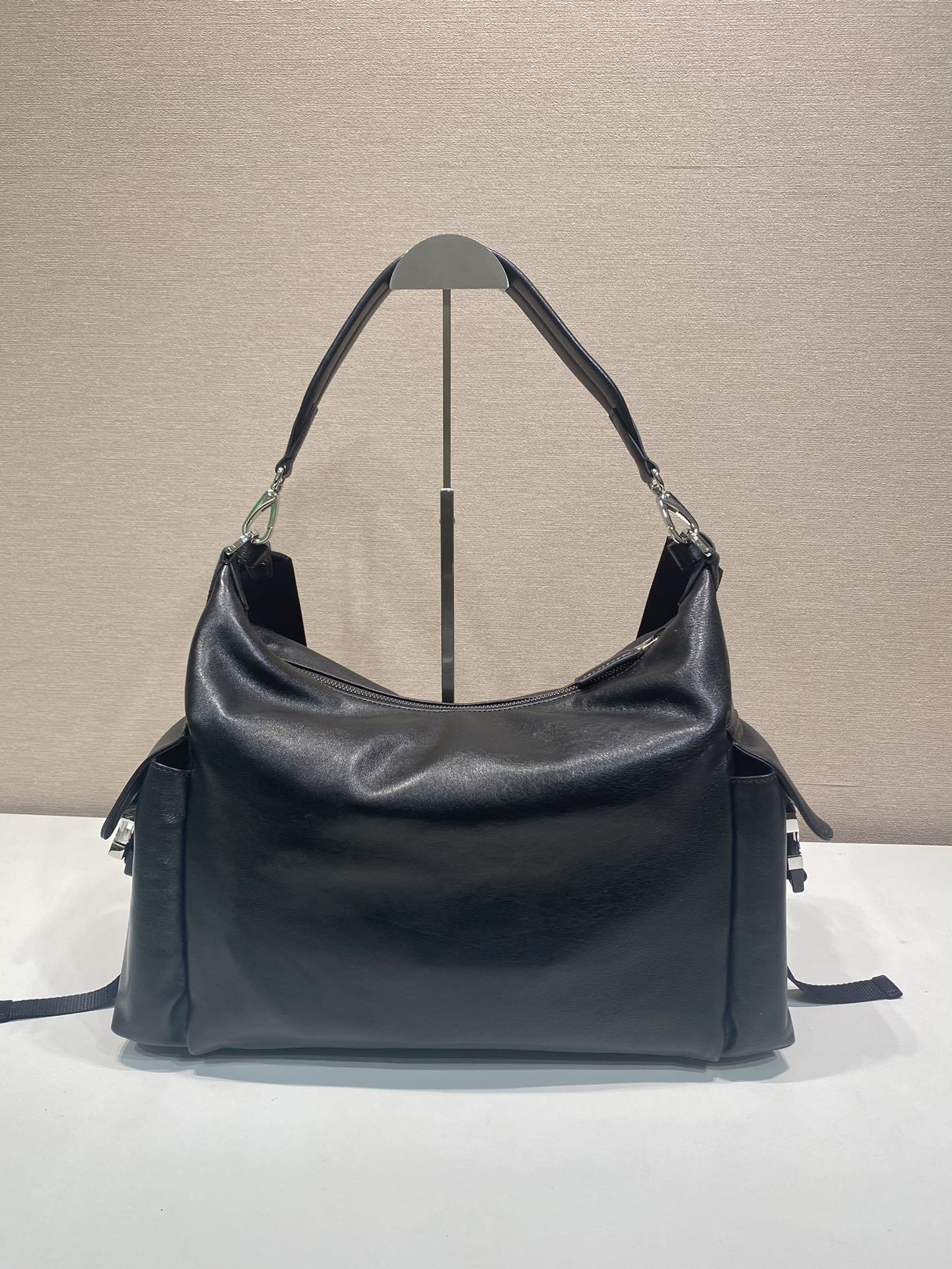 Pra*a Explore Tote Bag -2VH204-43*30*15cm