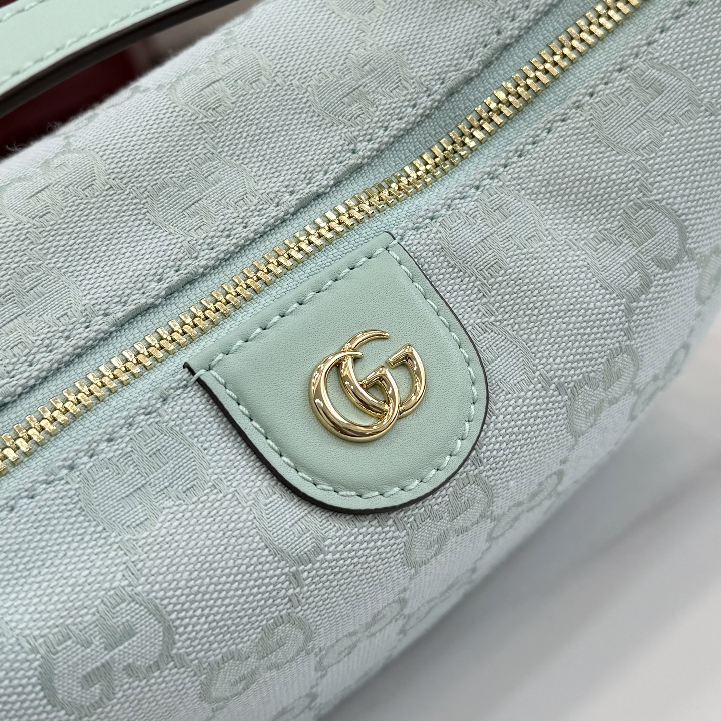 Gvc*1 Vanity Medium Top Handle Bag -19*10*9CM
