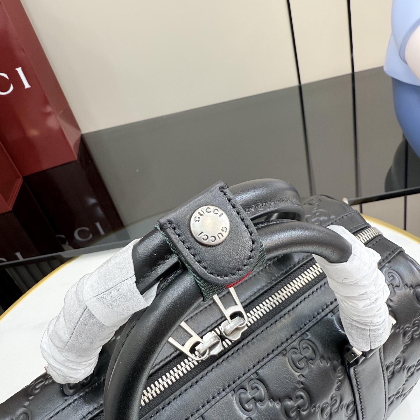 Gv*c* GG Emblem Small Duffle Bag In Black GG leather -25*16*14CM