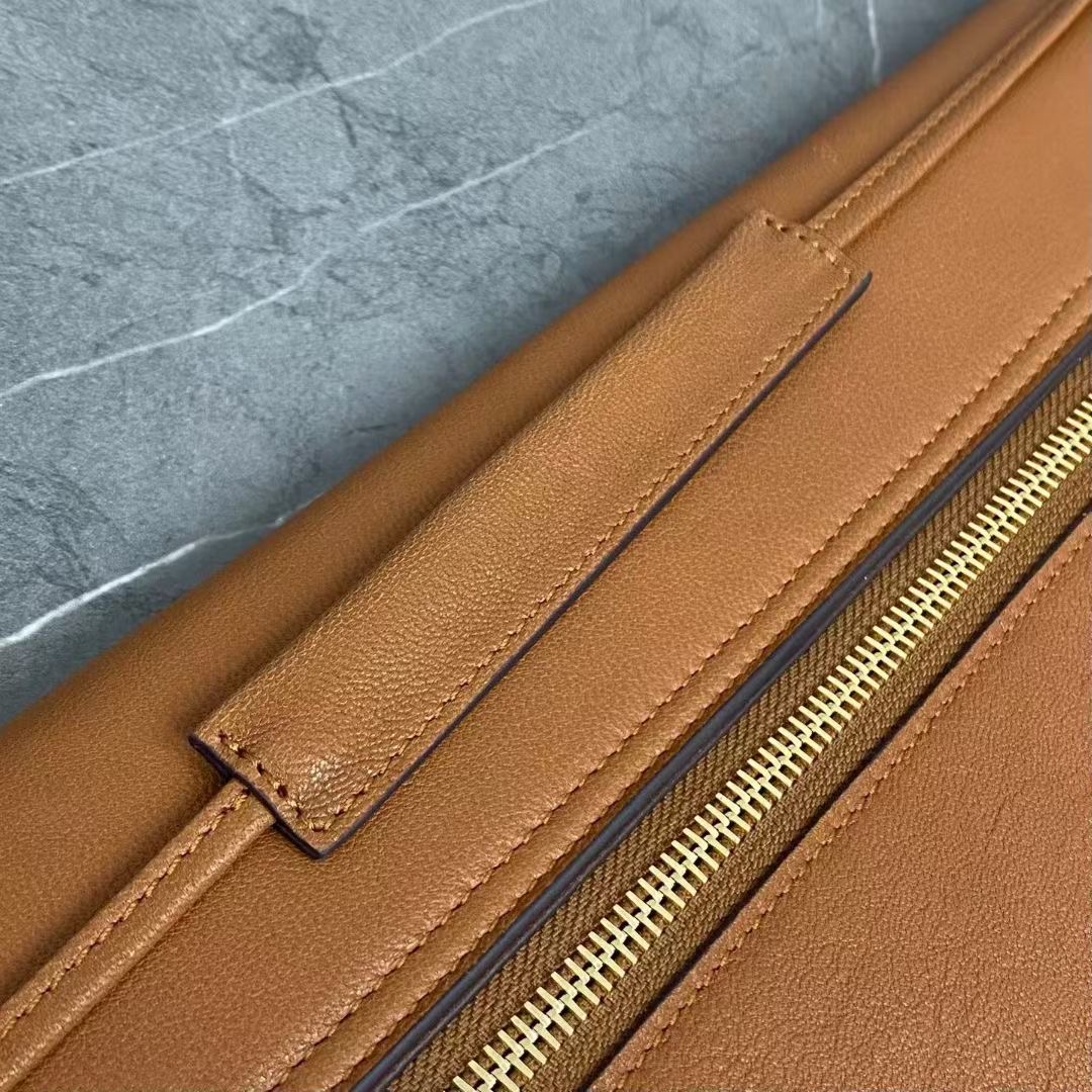 Celin* Halfmoon Soft Triomphe Bag-46x19x10CM