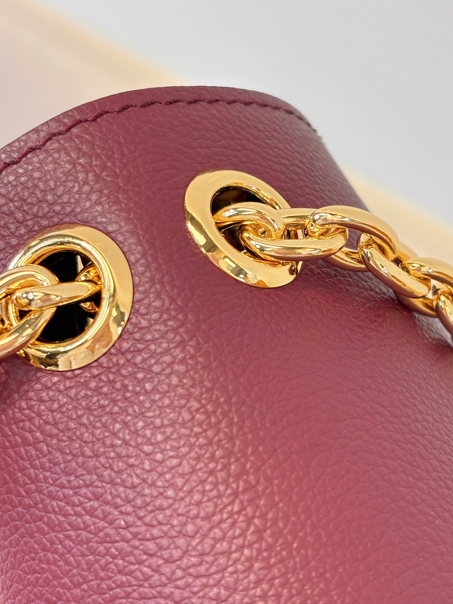 LV Saint Germain BB Monogram Canvas - Handbags M26398-24x17x9CM
