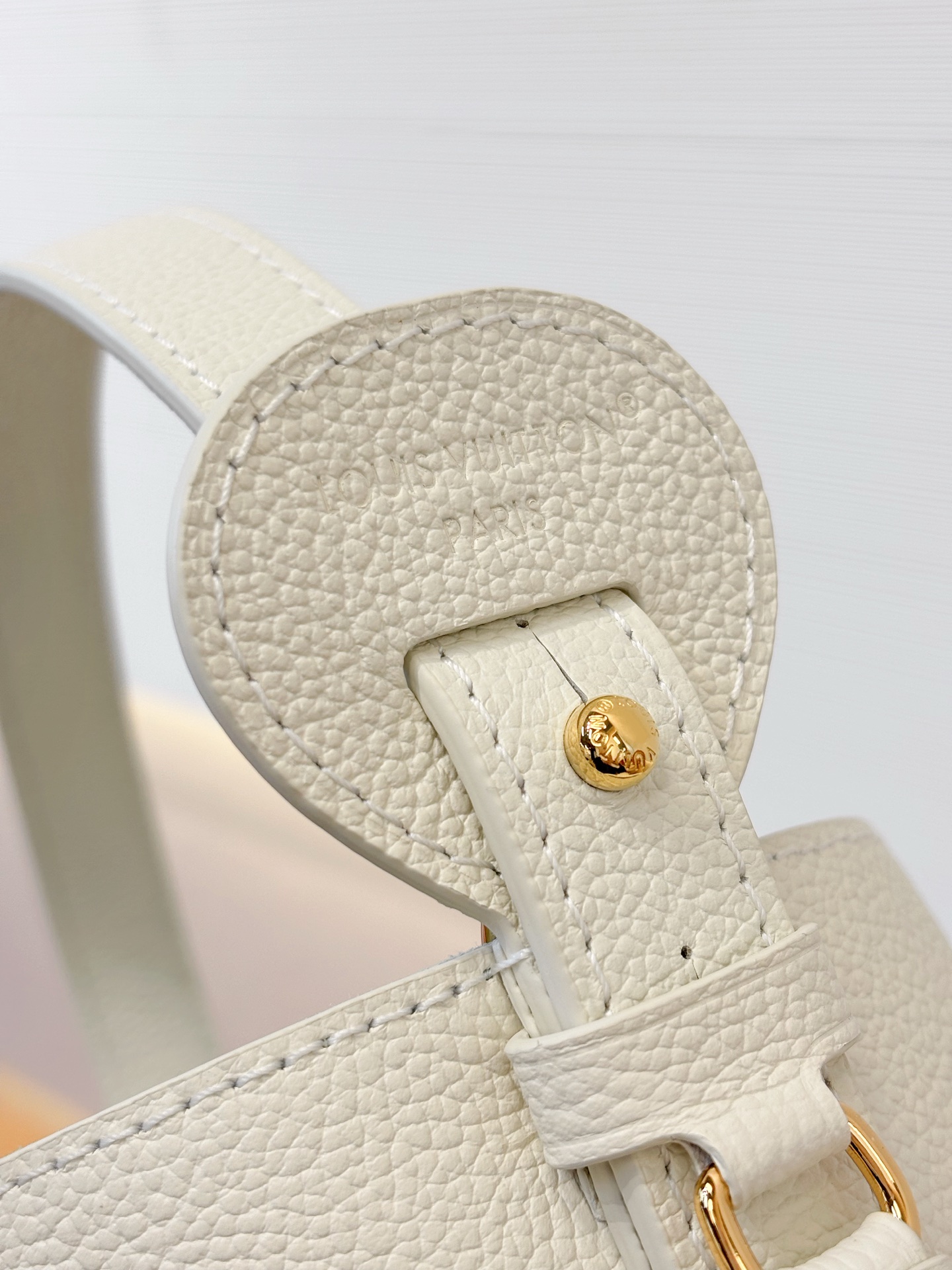 LV All In BB Bucket-M15130-18 x 12 x 16CM