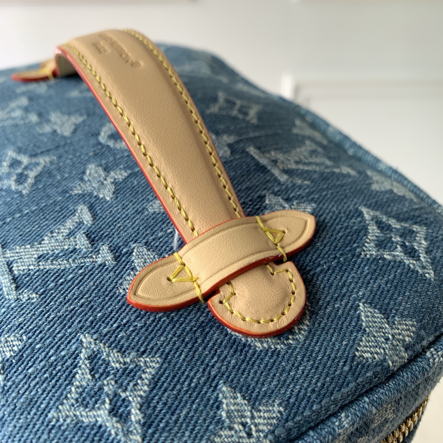 L0vis Vvtt0n Nice Mini Other Monogram Canvas -20 x 13.5 x 12CM