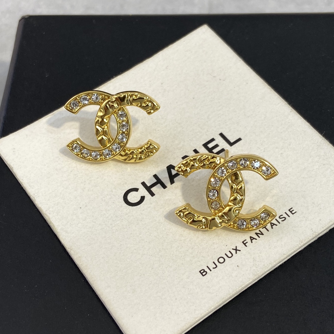 Ch@nel Earring