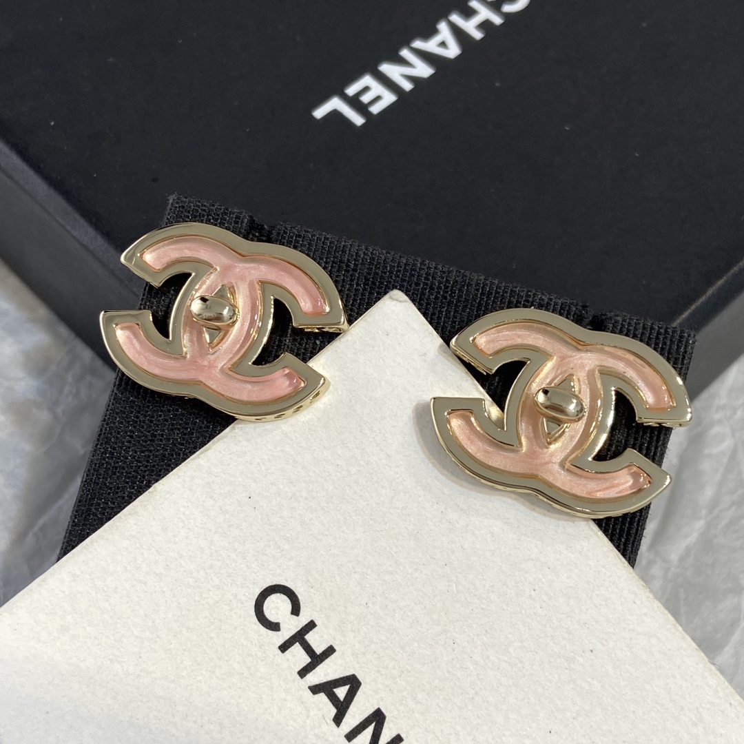 Ch@nel Earring