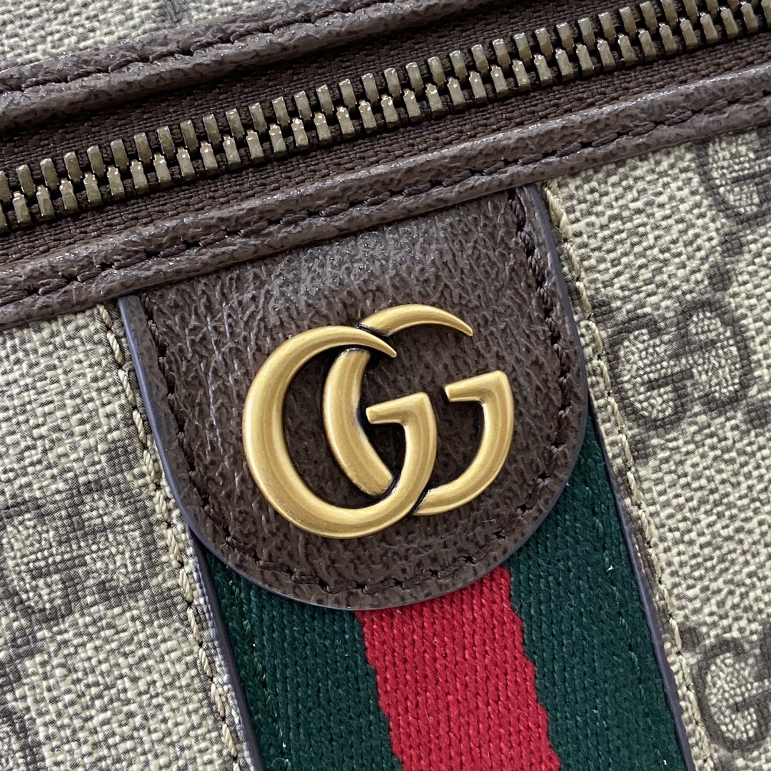 Gvc*1 Savoy Medium Beauty Case -25*17.5*15CM