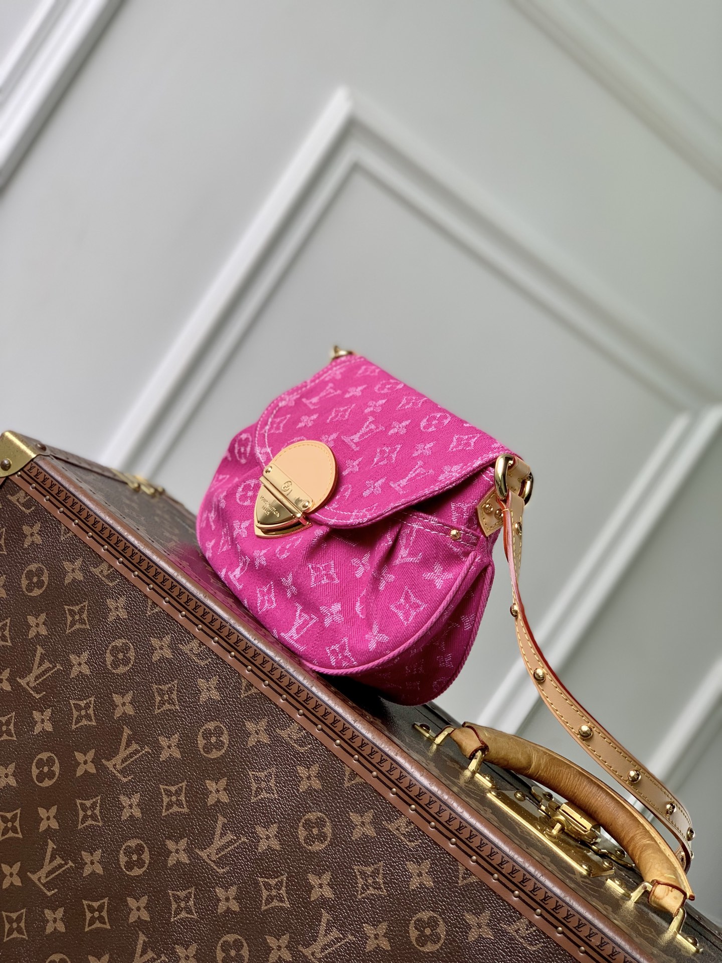 L0vis Vvtt0n Sunset Vibe Bag-18 x 3 x 27CM