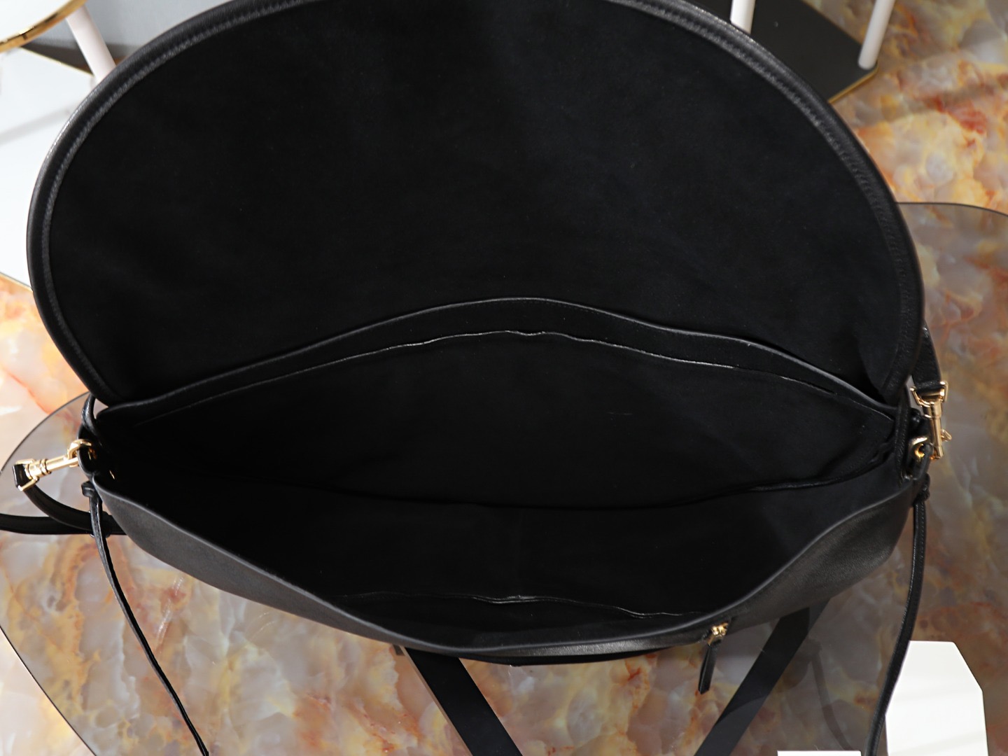 Cel*in Halfmoon Soft Triomphe Bag-46*19*10CM