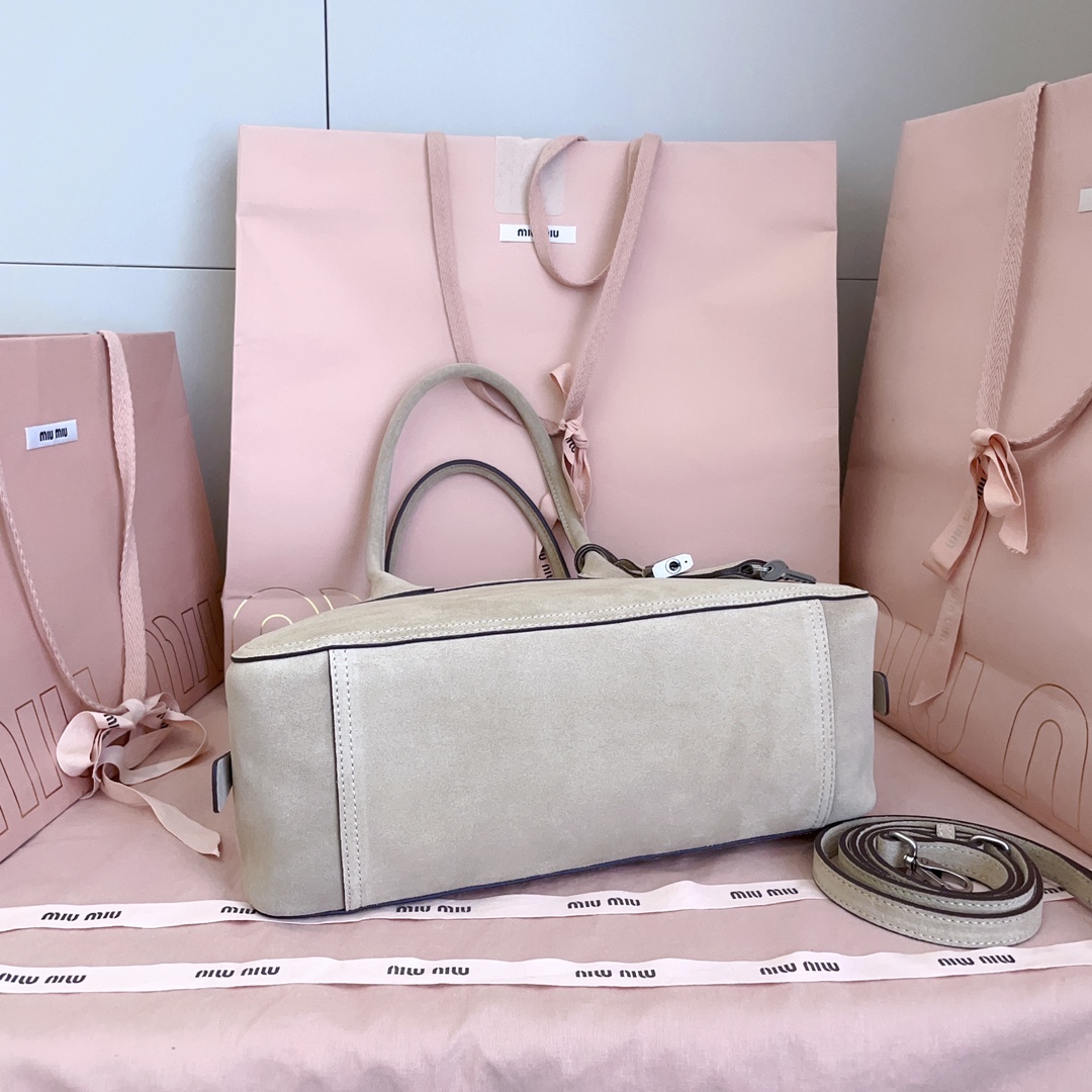 Miu Miu Vivant Top Handbags-32X19.5X11CM