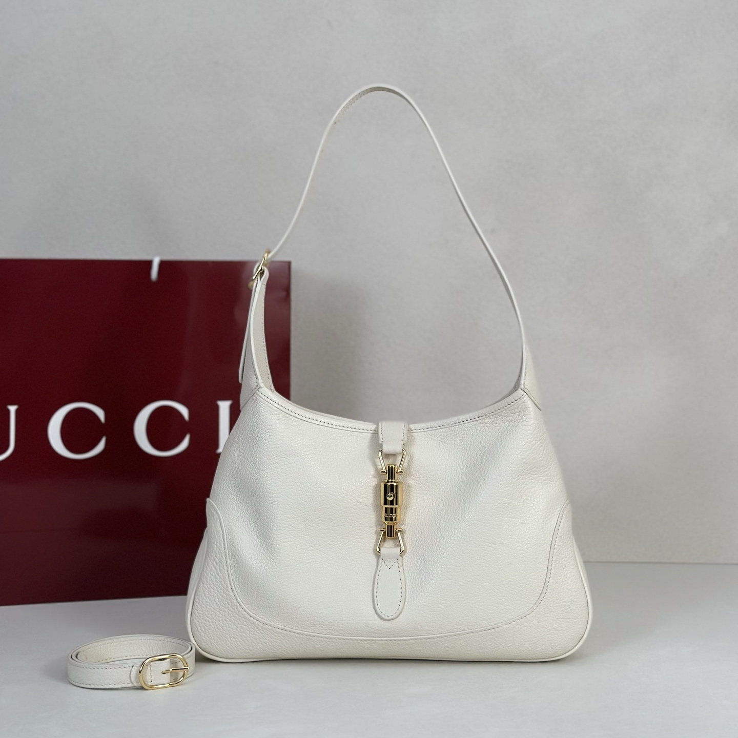 Gvc*1 Jackie Shoulder Bag In White Leather-31.5*21*5CM