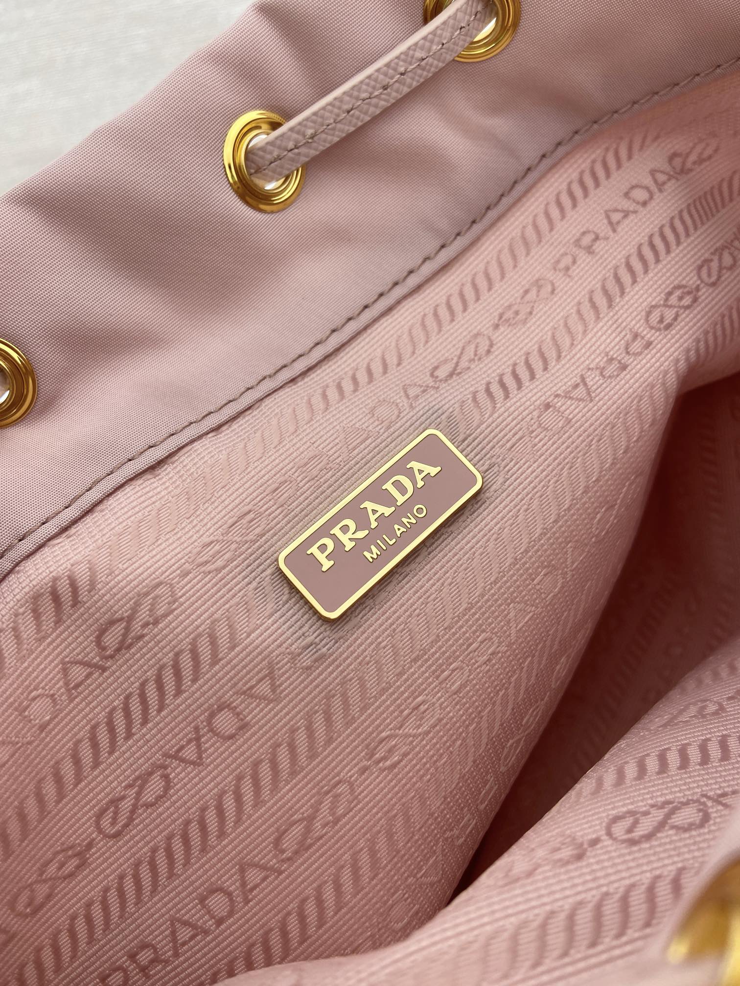 Pra*a Re-Nylon Bucket Bag-1N369-15.5*23*10CM