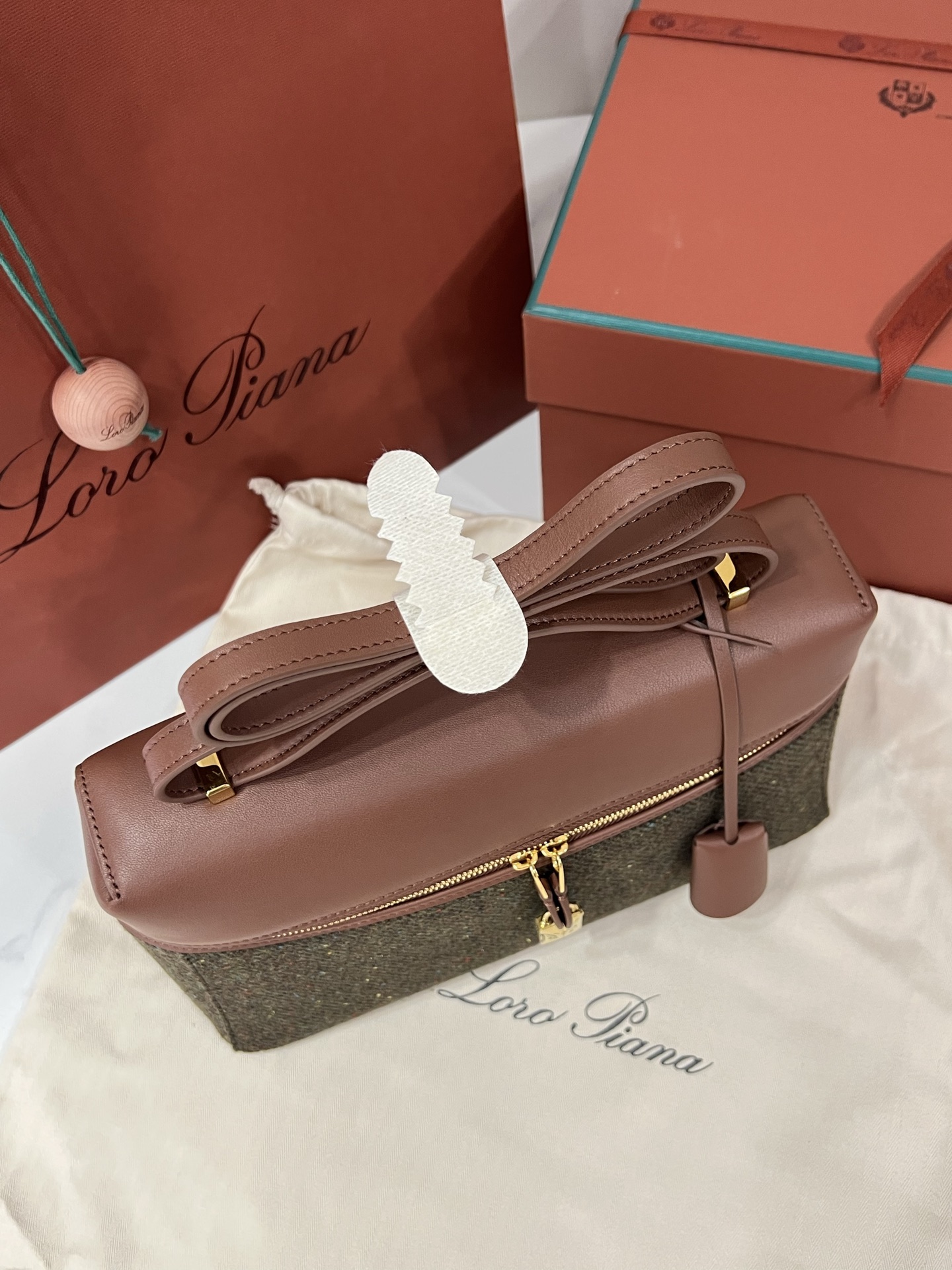 L0r0 P1ana Extra Bag L27-16*27*10CM
