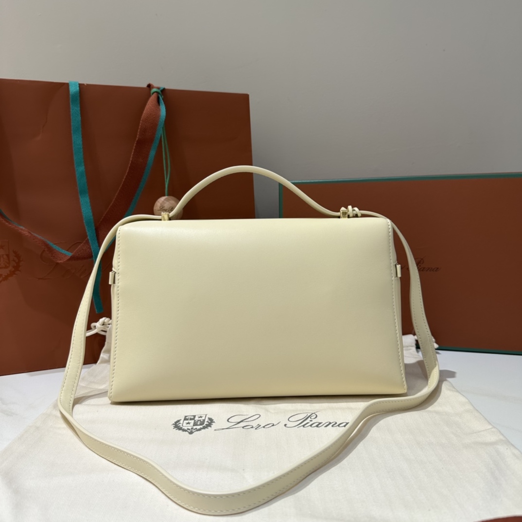 L0r0 P1ana Extra Bag L27-16*27*10CM
