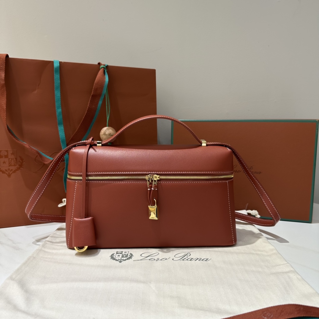 L0r0 P1ana Extra Bag L27-16*27*10CM