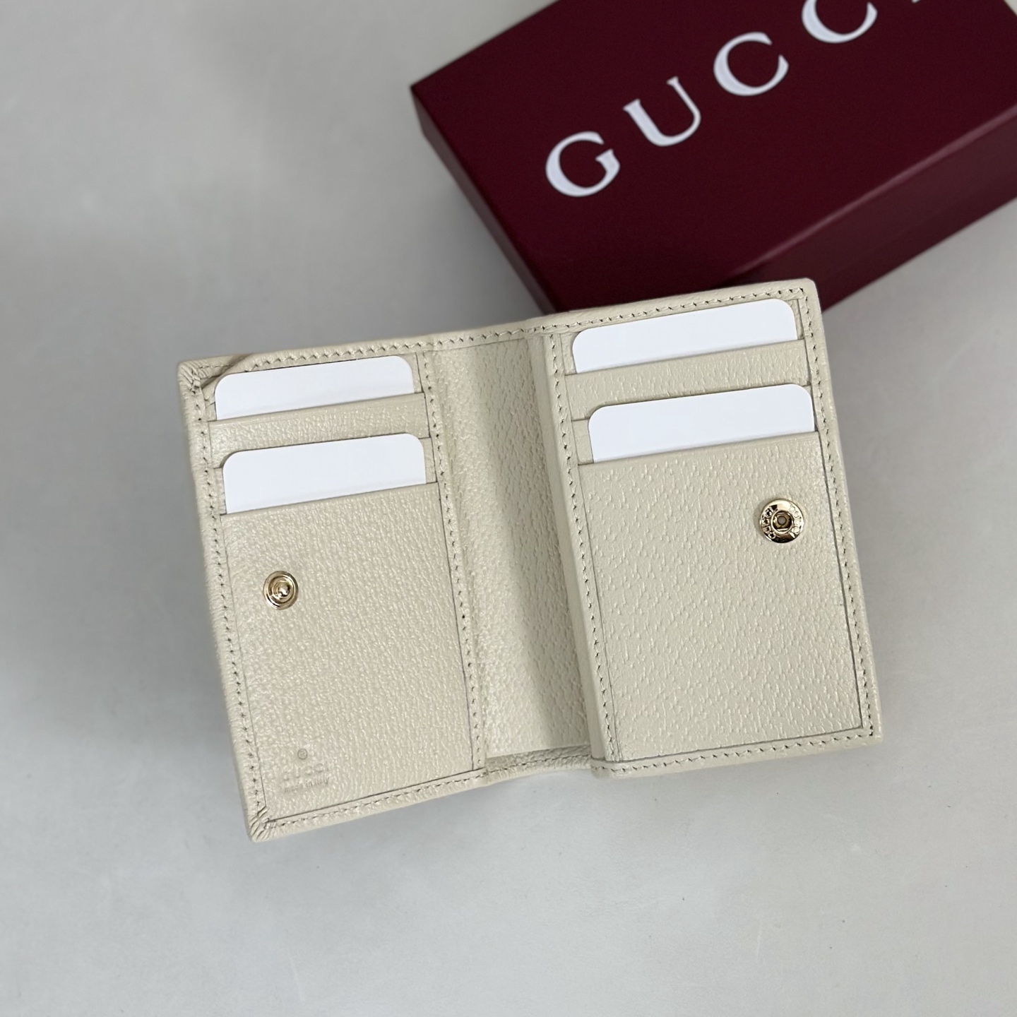 Gvc*1 Wallet-11*8*3CM