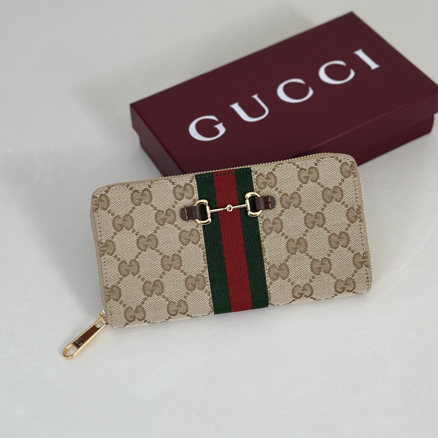 Gvc*1 Wallet-19*.5*11CM