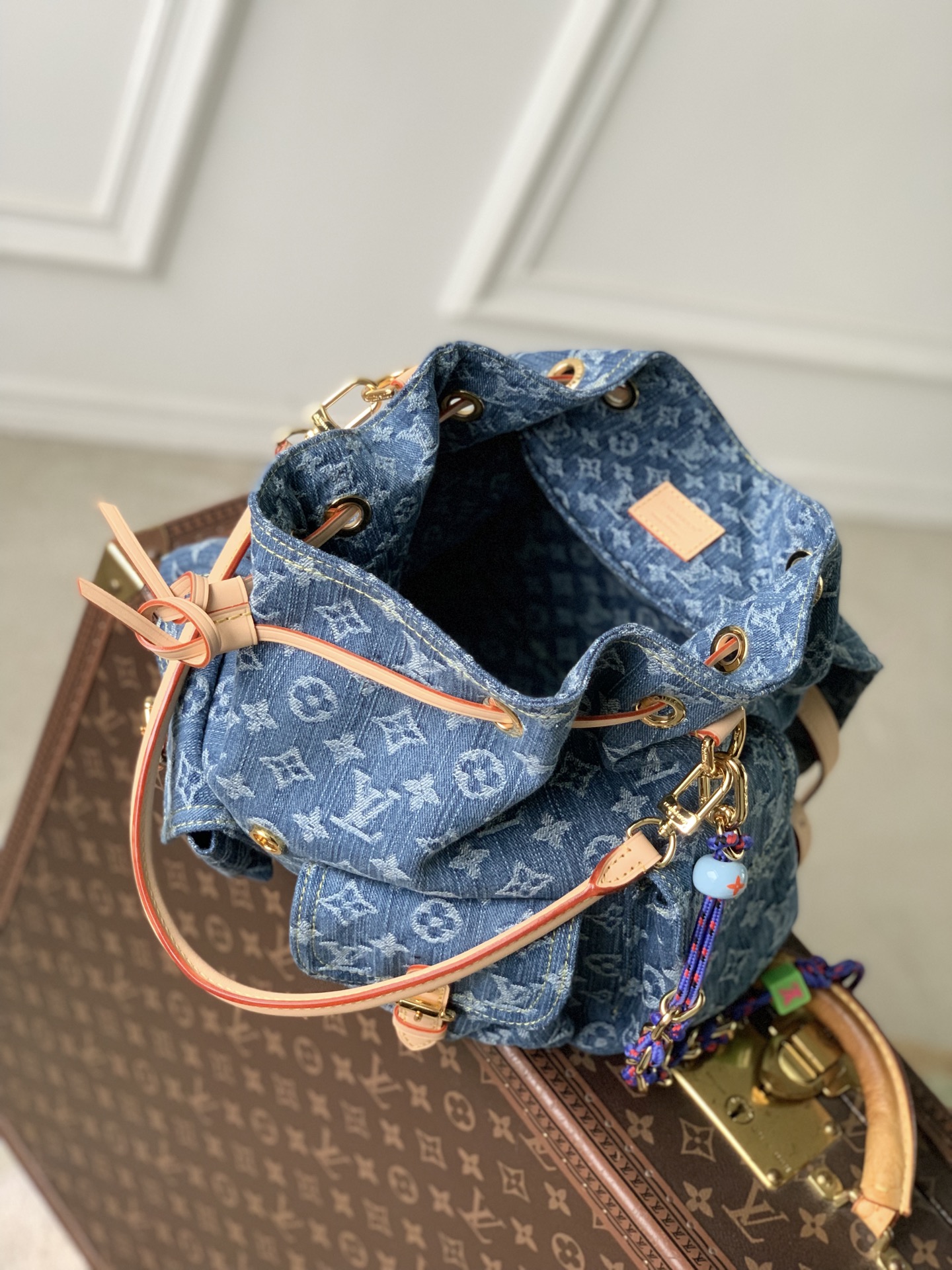 Lou*is Vvtt0n Denim Rendez-Vous Montsouris Cargo Backpack-M27330-32 x 30.5 x 16CM