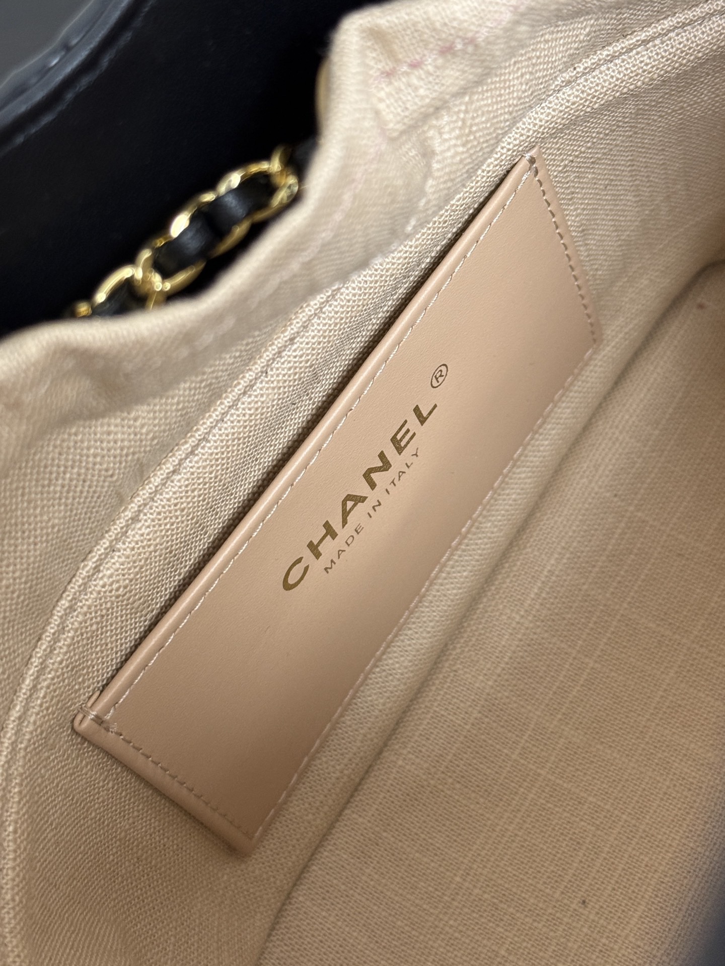 Ch@nel Small shopping bag, Calfskin-27.5 x 21 x 10CM