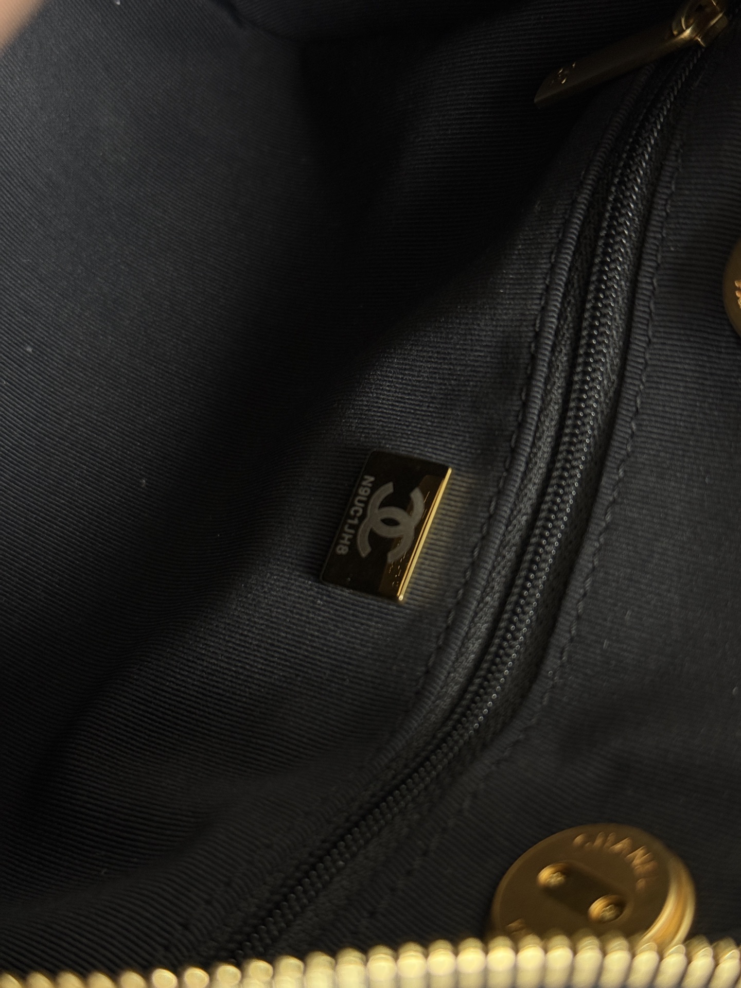 Ch@nel 25A Small Bowling Bag-21*17*13CM
