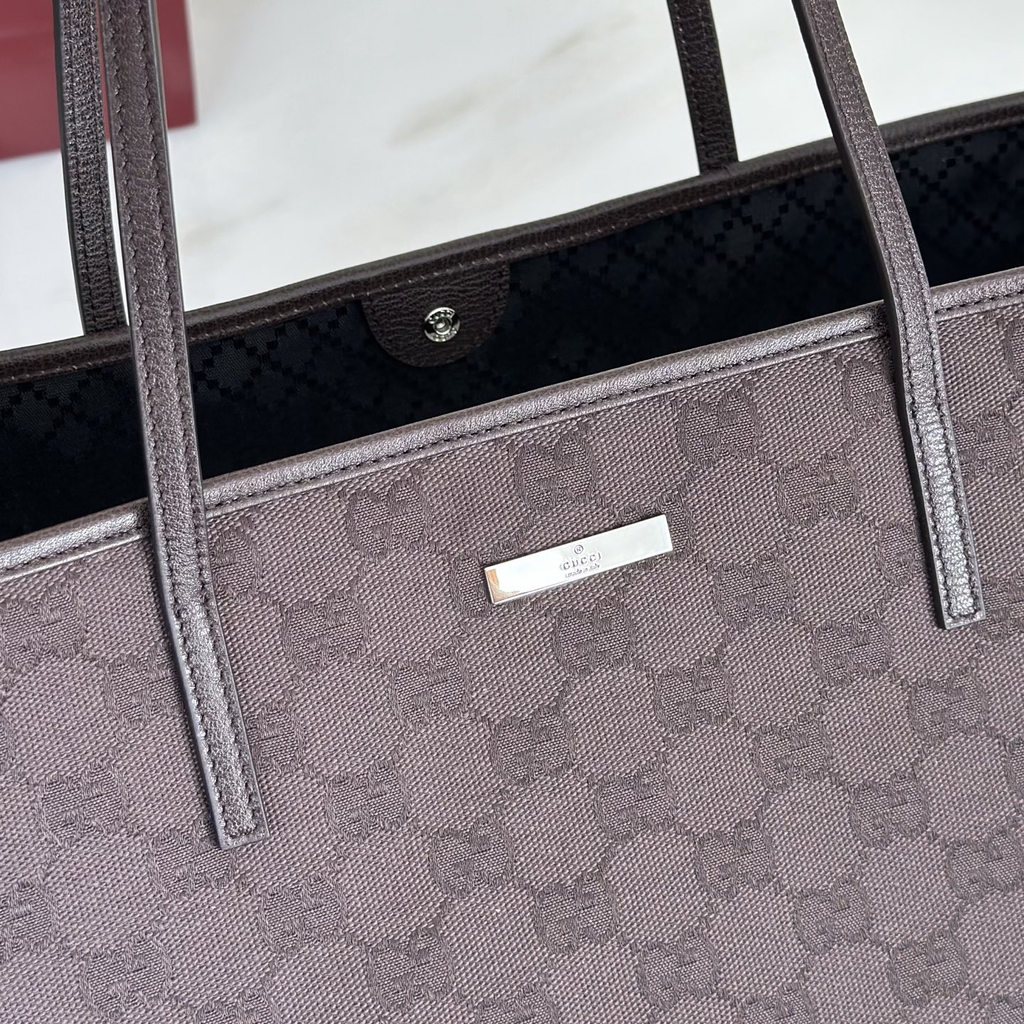Gv*c* Generation Tote Bag-38x29.5x13CM