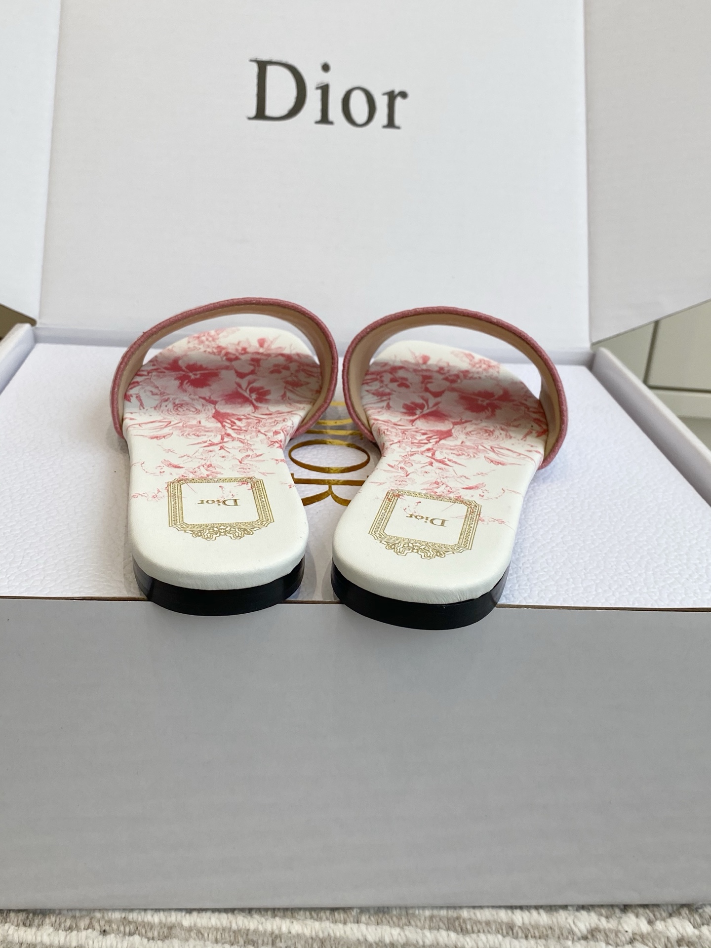 Diro Slippers