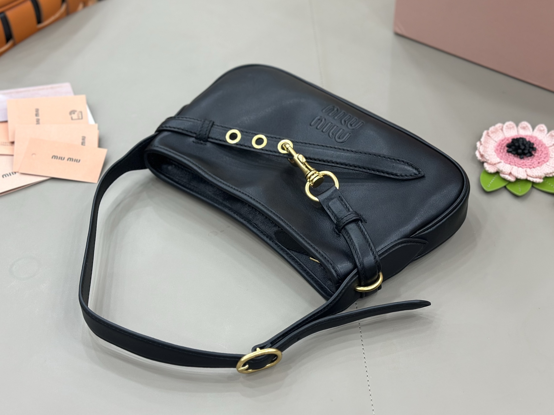 Miu Miu Leather Strap Buckle Shoulder Bag-30*18.5*4.5CM