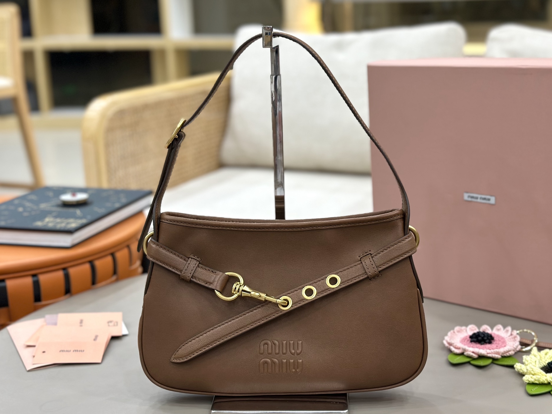 Miu Miu Leather Strap Buckle Shoulder Bag-30*18.5*4.5CM