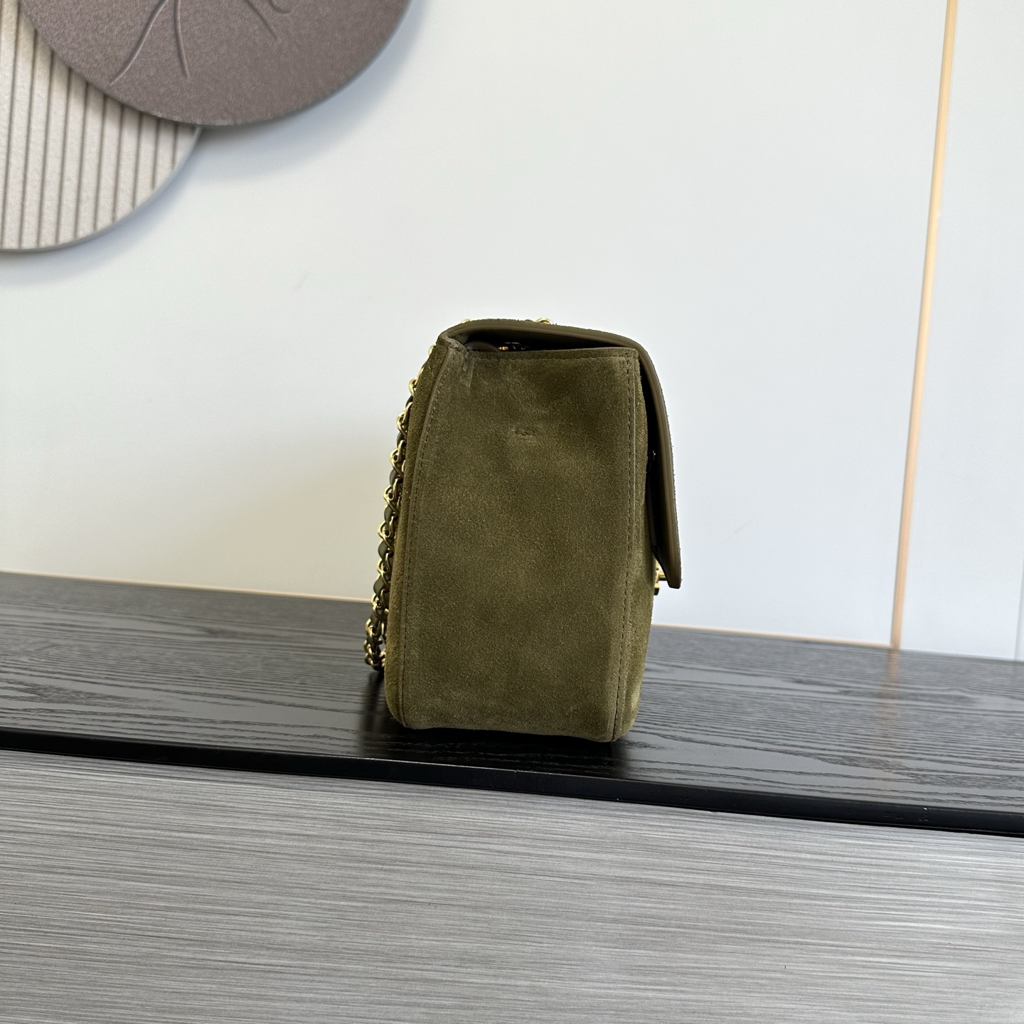 Cha*nel Grained Calfskin Small Souplissimo Maxi Flap-32CM