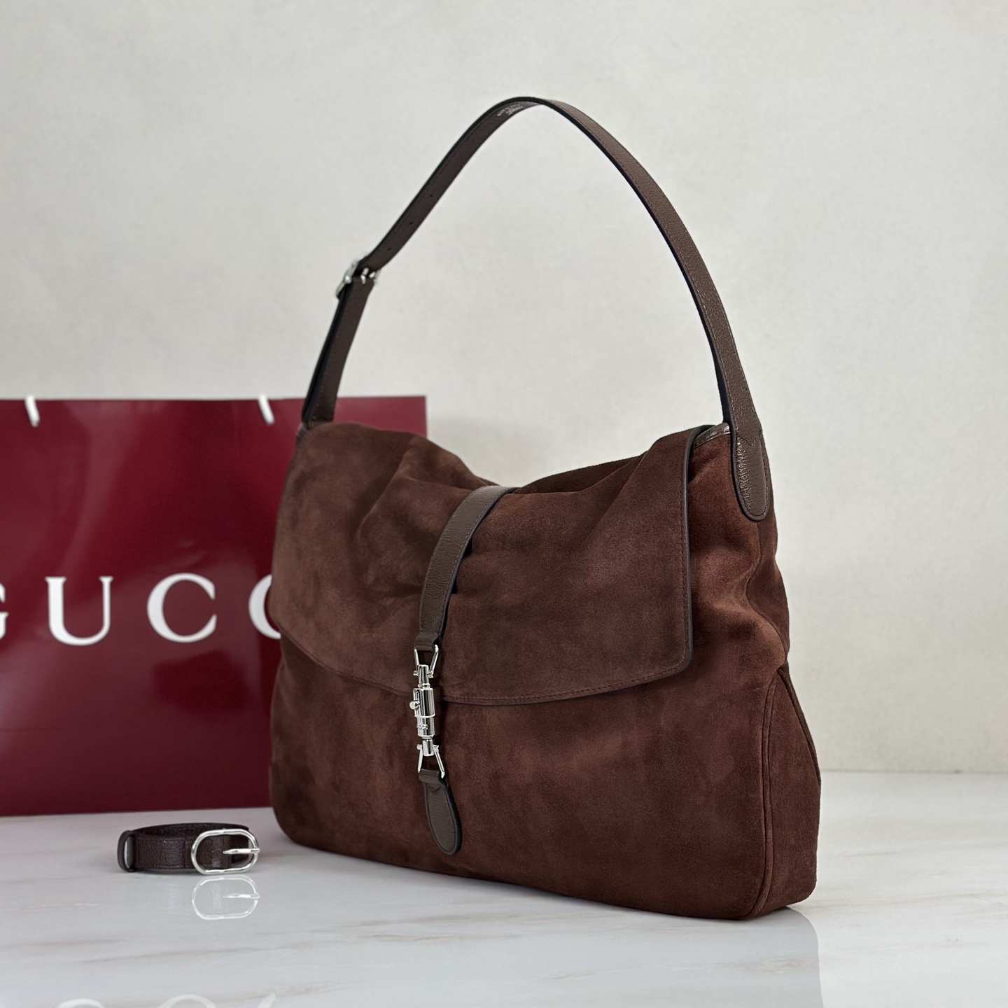 Gvc*1 Jackie Flap Large Crossbody Bag-43*29*5CM